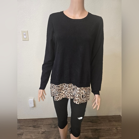 Adrianna Papell Round Neck Twofer Sweater Black & cheetah Print Size Medium - Picture 1 of 9